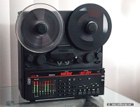 Suche Fostex R8