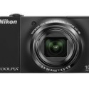 Nikon S8000: Die schnelle Kompaktkamera zum Schnäppchenpreis